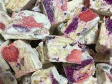 草莓火龙果彩色雪花酥的做法