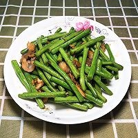 豇豆炒肉怎样做