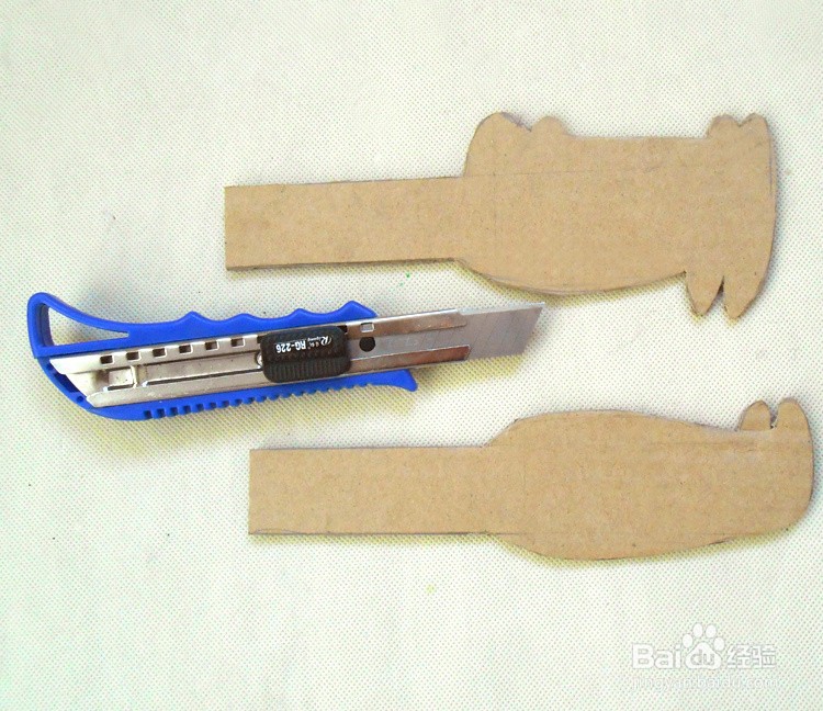 可以伸缩的大嘴怪玩具制作方法