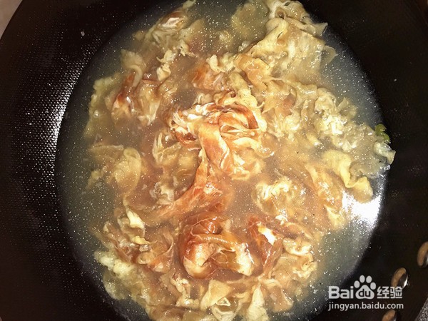 家常蒜香豆芽肥牛锅的做法