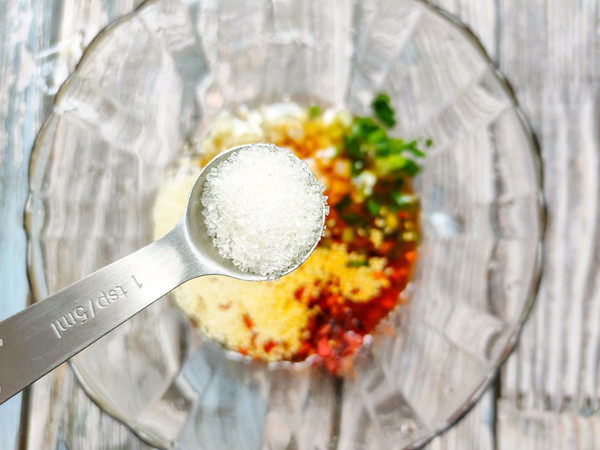 松花皮蛋拌豆腐