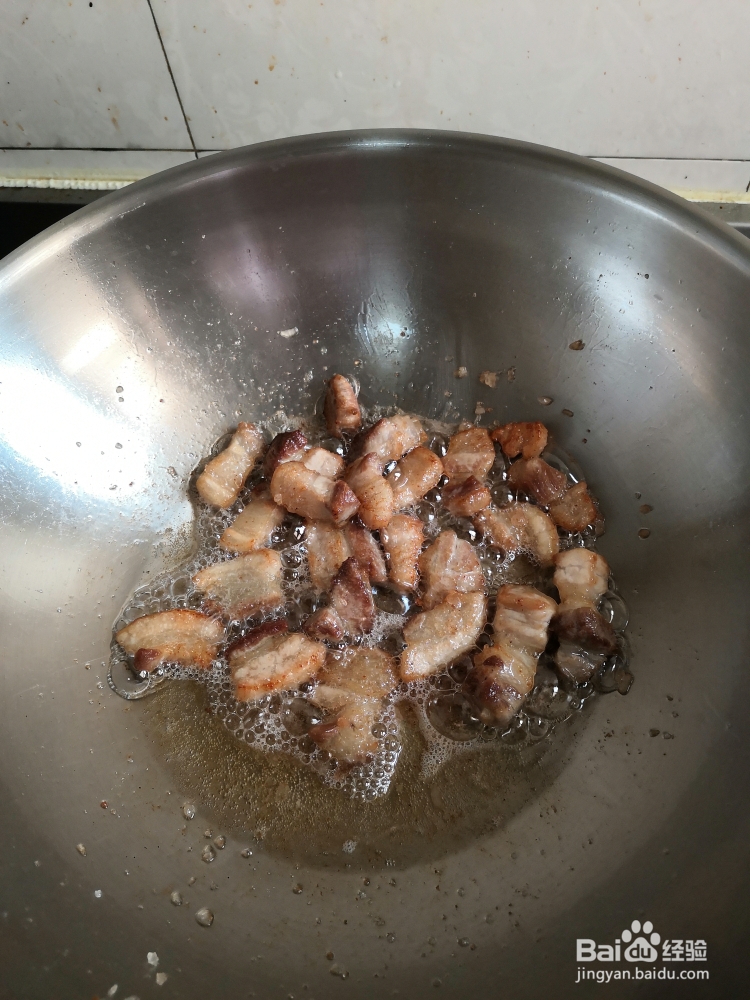 一个人做梅干菜烧肉