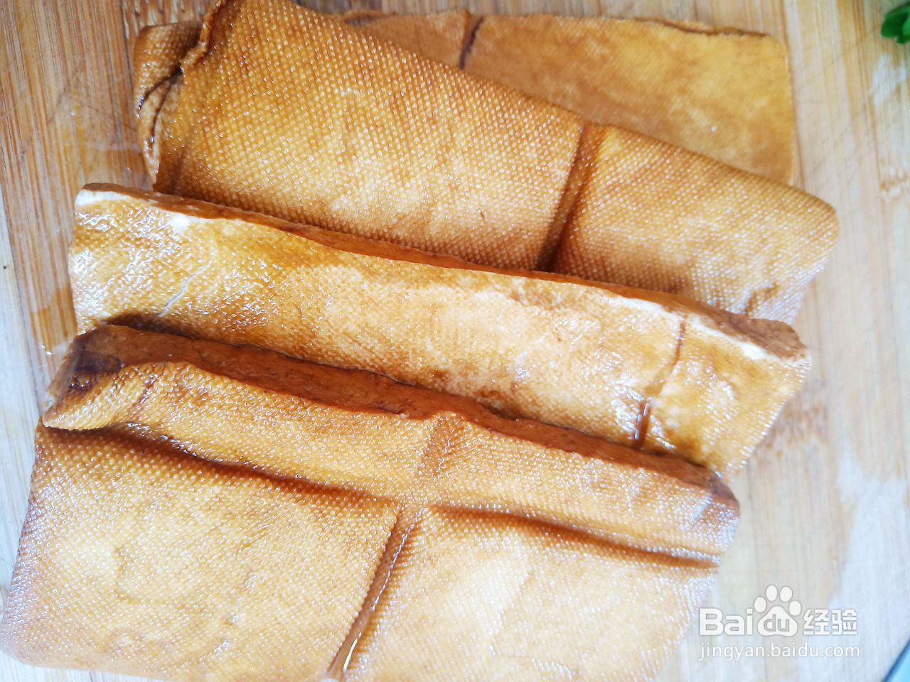 芹菜炒香干的做法