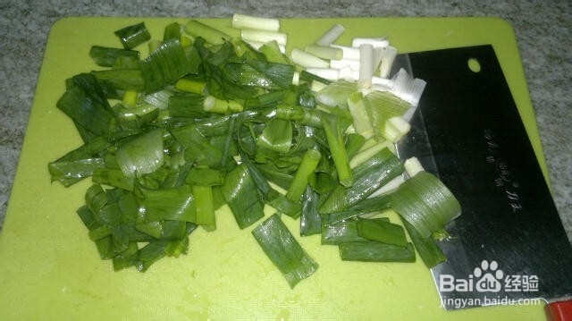 葱香油煎咸鱼干