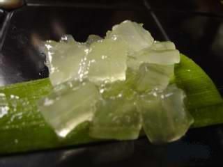 冰冻芦荟的做法