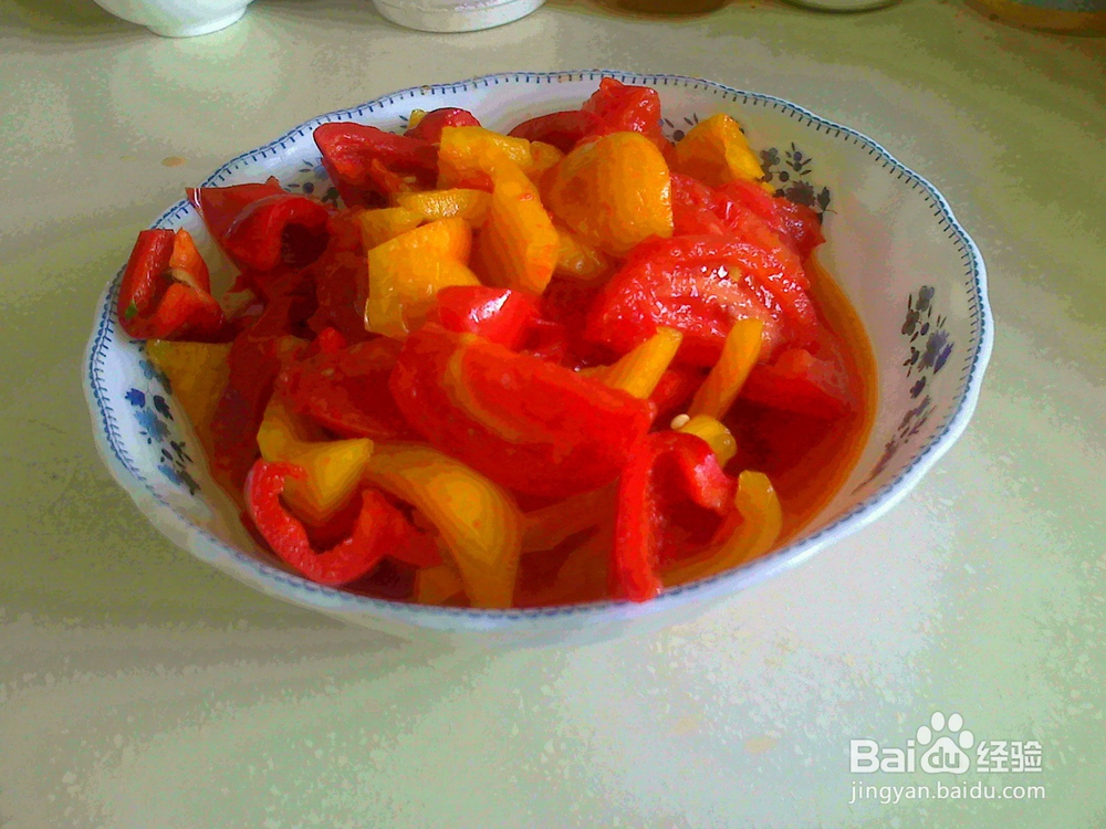 #美食#老年人怎样用西红柿焖大辣椒