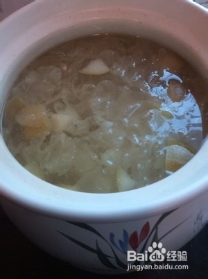 银耳莲子羹的做法