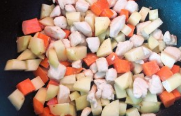 美味的家庭版咖喱鸡做法~超好吃