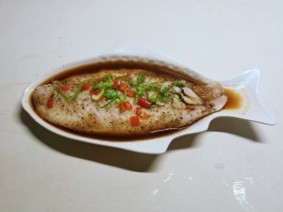 油泼鱼的做法