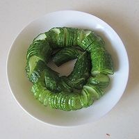 怎样制作蓑衣黄瓜