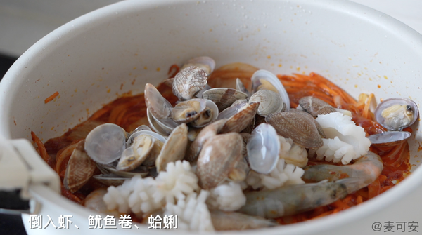 韩式海鲜辣炒年糕