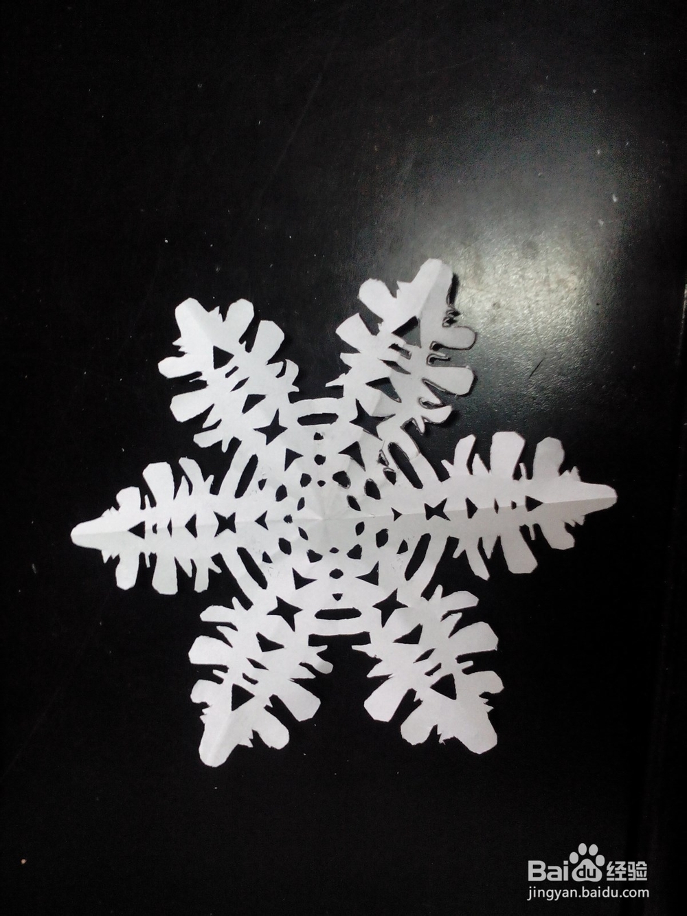 圣诞折纸：[1]圣诞雪花