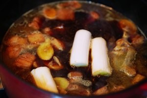 怎么做鲍鱼红烧肉