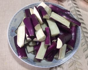 健康养生佳品肉末茄子的做法