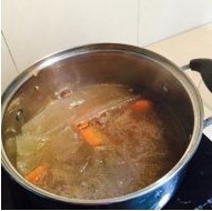 家常菜 芦荟排骨汤