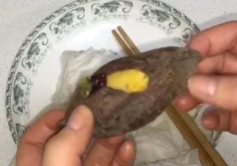 微波炉怎么的烤红薯