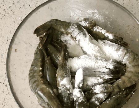 炸虾用玉米淀粉还是红薯淀粉