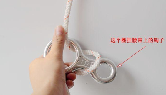 绳拉船为什么不能分解绳速度