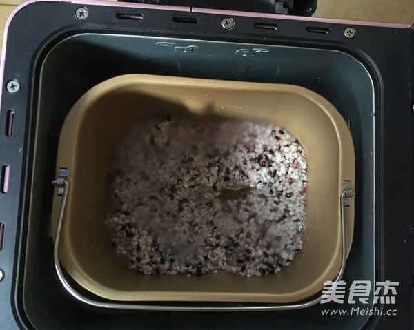 红枣核桃紫米年糕