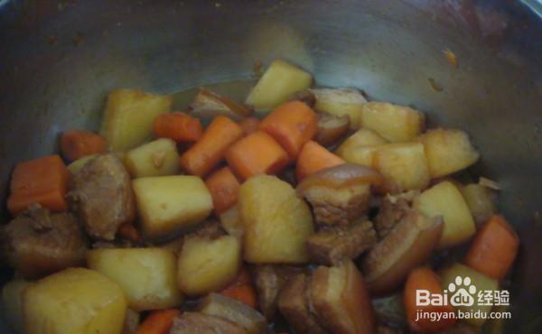 教你做美味的双色萝卜红烧肉