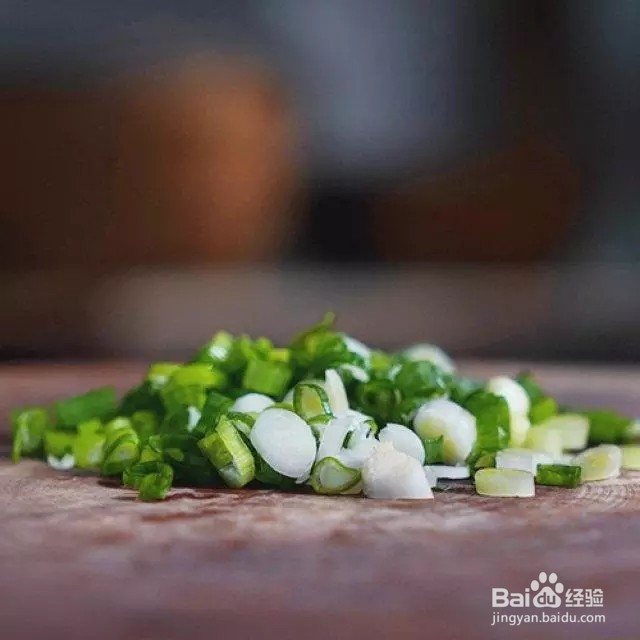 如何做好吃的凉拌皮蛋呢