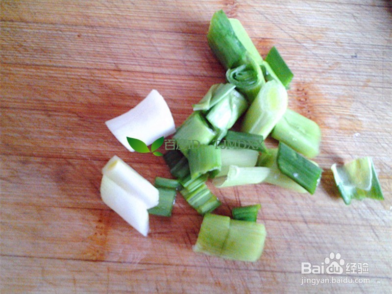 怎么做好吃的菠菜蒜苗炒猪血