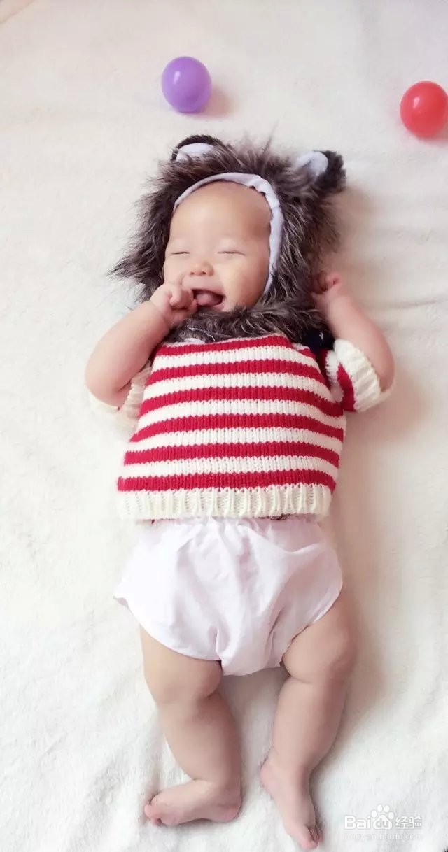 这样给宝宝拍百日照,不仅好看又省钱