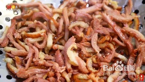 仔姜爆鸭丝的做法