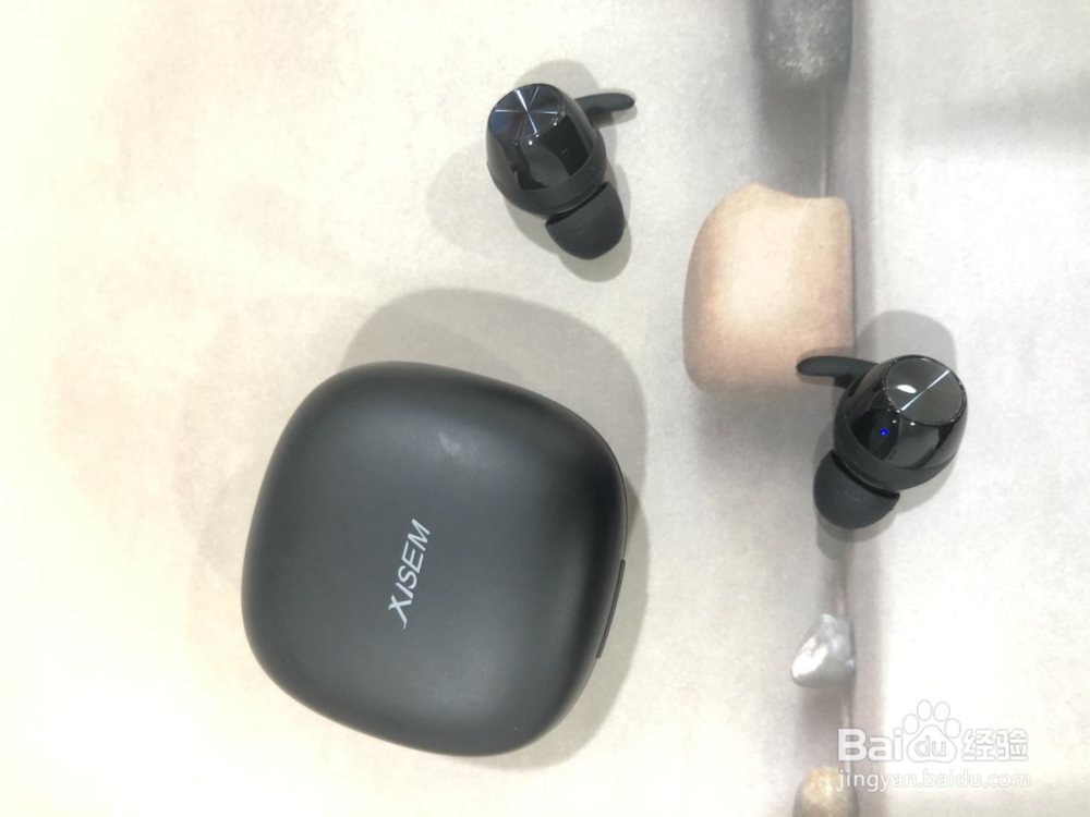 漫步者 LolliPods和xisem西圣战神Ares对比