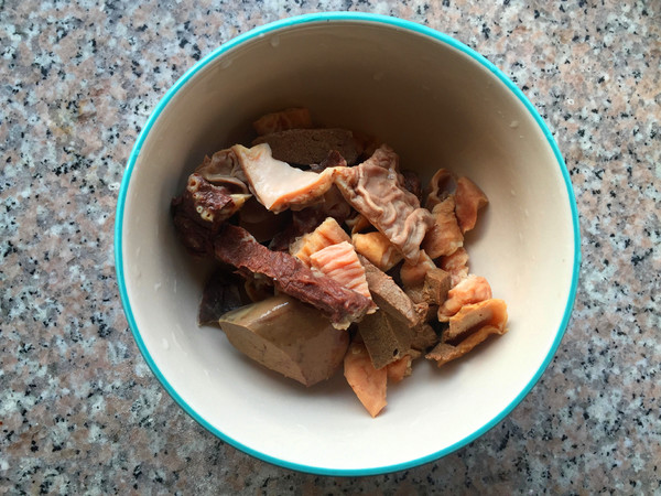 牛杂粉丝汤的做法