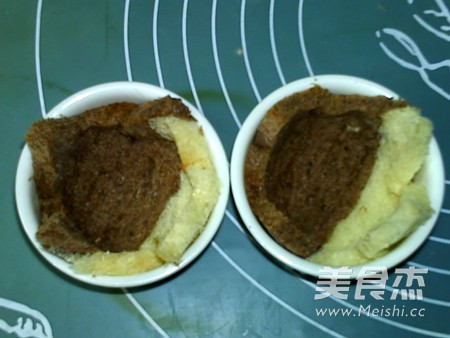 火龙果吐司蛋挞