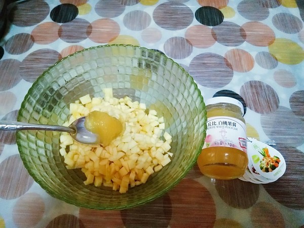 松软苹果白桃小饼