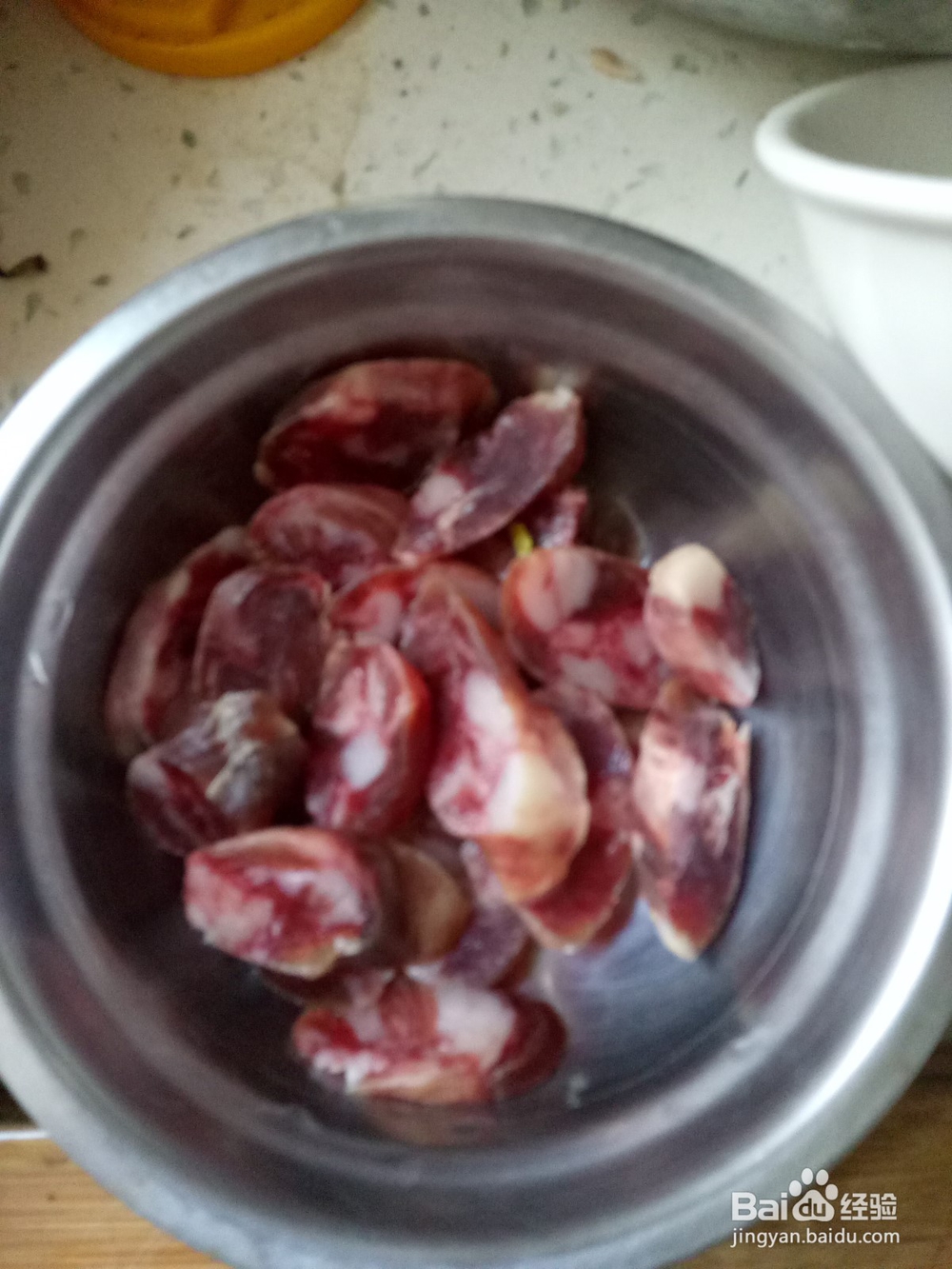 家常芹菜炒香肠