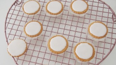 童趣糖霜饼干的做法