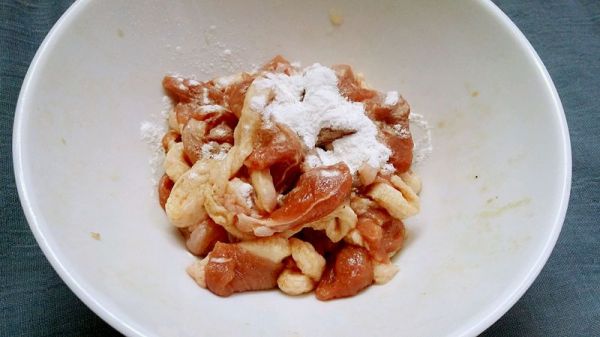 酱酱葱白过油鸭