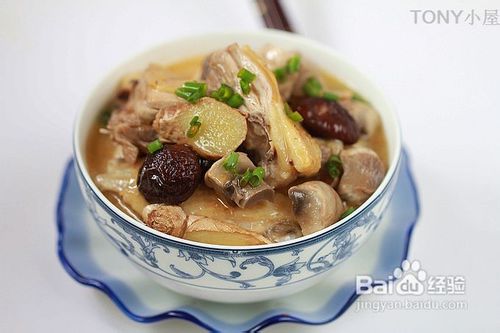 香气四溢的麻油鸡