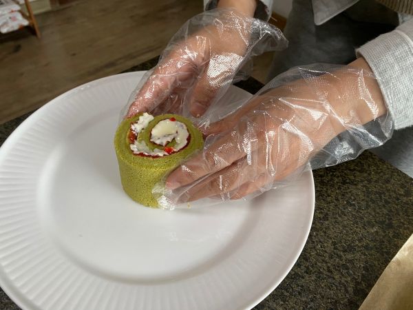 草莓奶酪年轮蛋糕