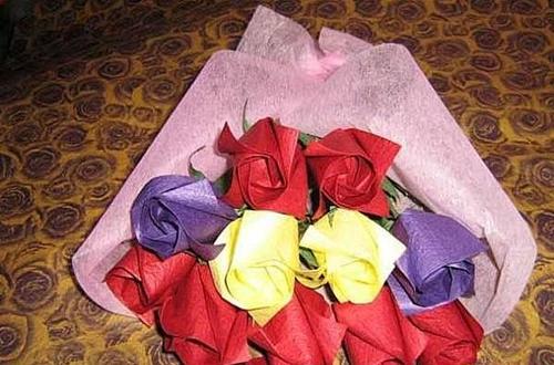 一种超美玫瑰花的折法