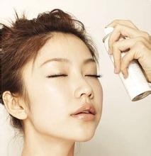 如何自制夏季清凉爽肤水