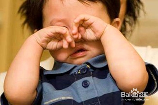 眼睛进入了异物怎么办?