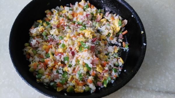 培根时蔬蛋炒饭