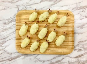 保健养生小吃届的最佳CP-鲜虾土豆饼