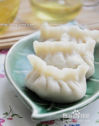 很多人的美味——荠菜饺子