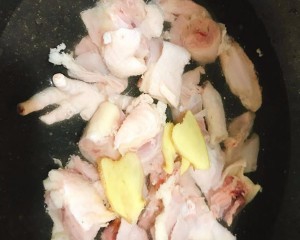 如何炖出好喝的山药鸡汤