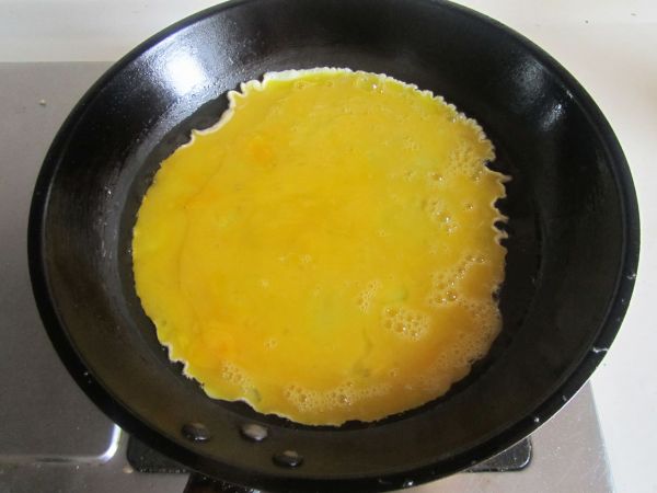 白玉菇鸡蛋豆腐羹