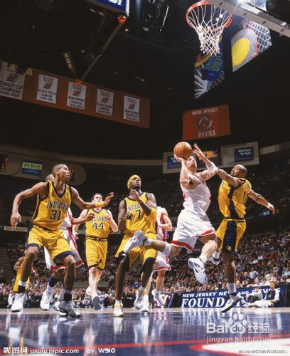 打篮球怎么练习运球