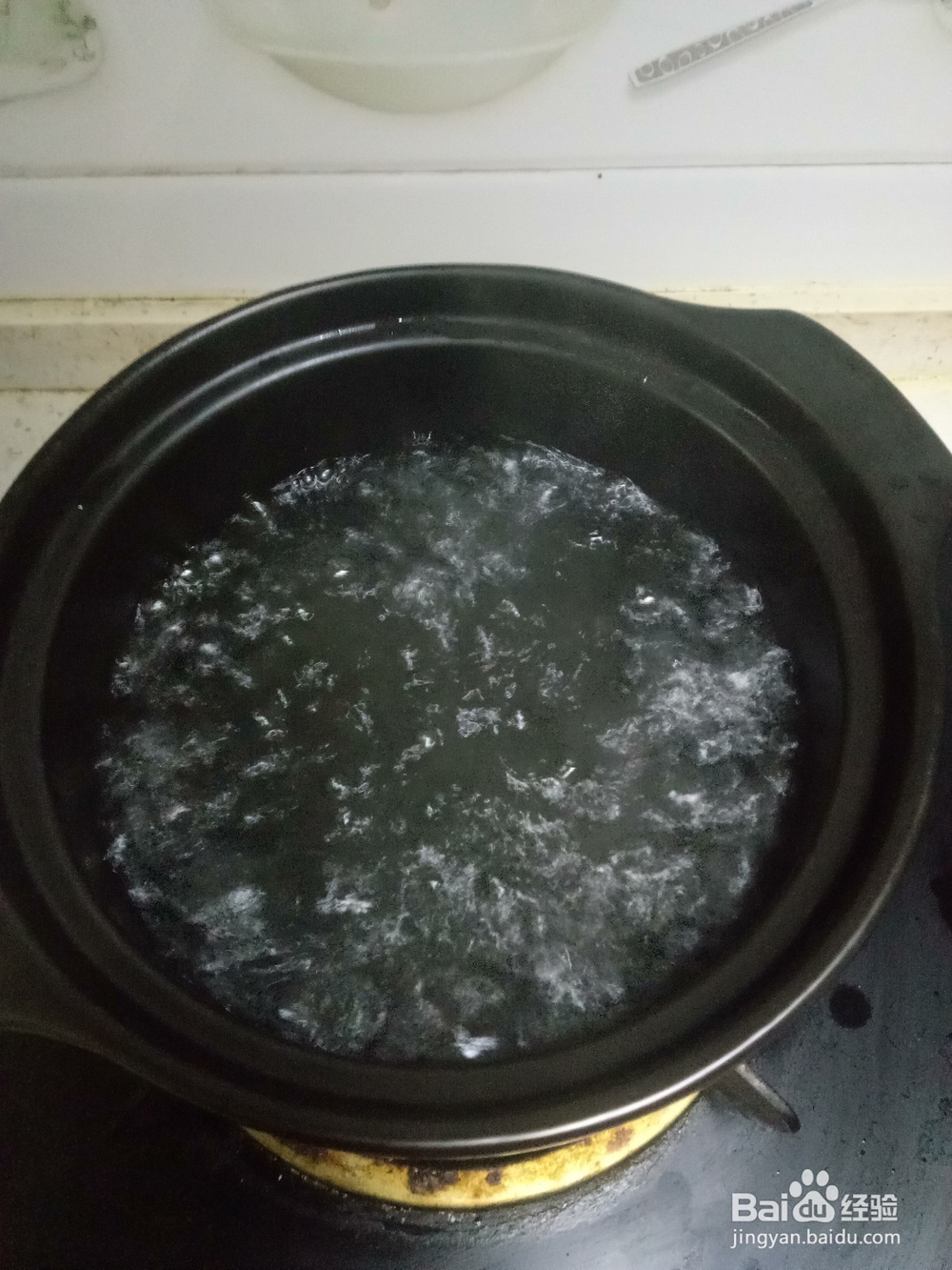 雪梨龙眼汤圆甜汤