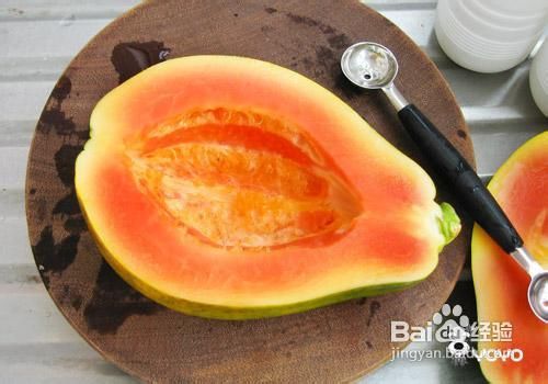 木瓜牛奶丰胸，调经益气美白肌肤的木瓜牛奶