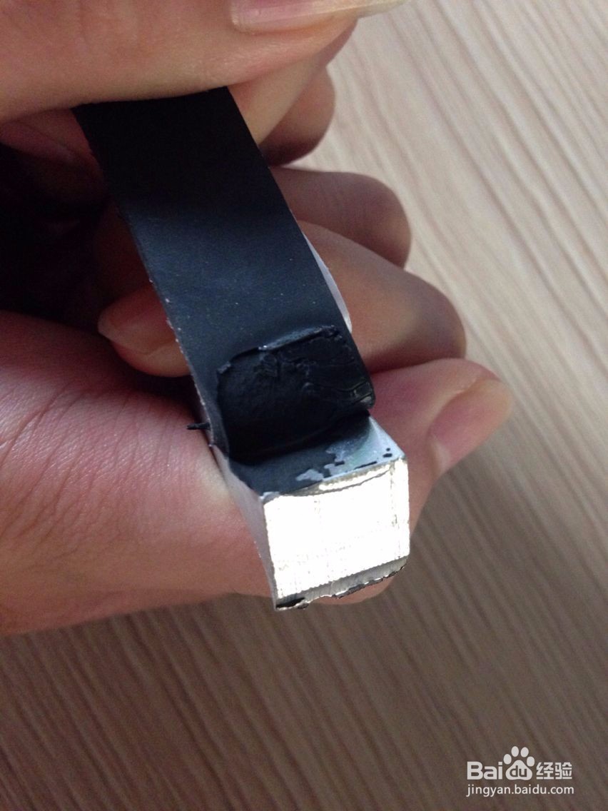 硅胶粘铝该怎么粘？粘硅胶与铝用什么胶水？