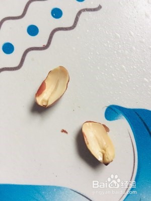 家常小吃酥脆花生米